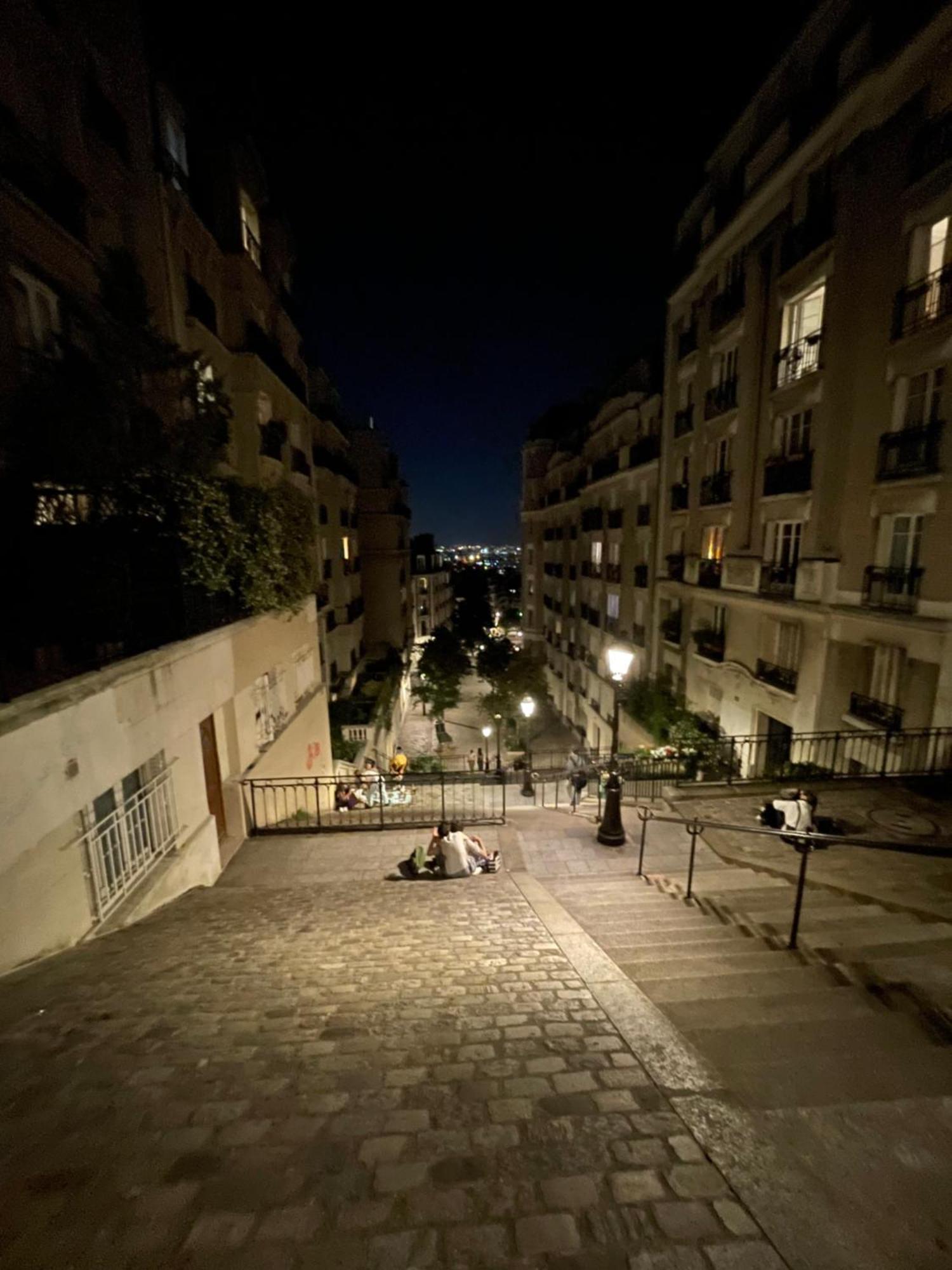 Апартаменты Montmartre Sacre Coeur Париж Экстерьер фото